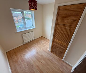 3 bedroom terraced house to rent - Photo 3