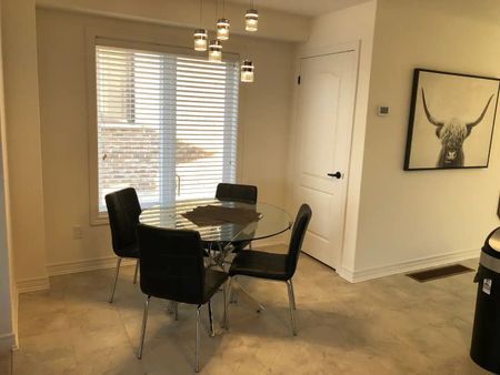 For Lease - 7 Archer Avenue, Collingwood, Ontario - Photo 2