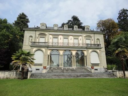 Grand appartement de 3 pièces d'env. 125m2 au 2ème étage - Photo 2