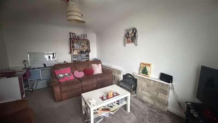 Coppice Avenue, Ferndown, BH22 - Photo 2