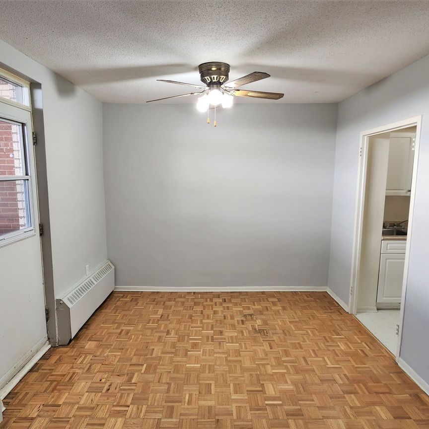 For Lease - 37 Peel Street Unit# 808, Barrie, Ontario - Photo 1
