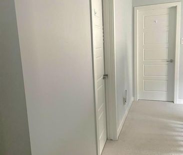 For Lease - 2477 Watercolours Way, Barrhaven, Ontario - Photo 3