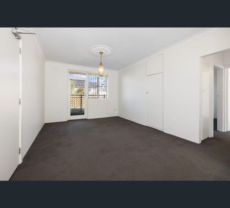2/13 Macquarie Terrace, Balmain, NSW 2041 - Photo 5