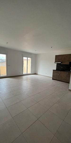 Location Appartement 2 pièces 53m² - Photo 1