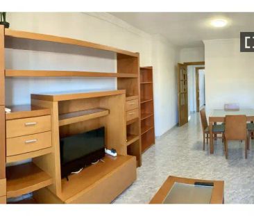 Valencia - Photo 3