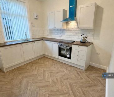 2 bedroom terraced house to rent - Photo 3
