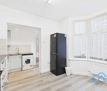 RM2 Hampden Road | Grays | London | RM17 5JP - Photo 4