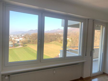 "Sanierte Familienwohnung mit toller Aussicht" - Photo 5