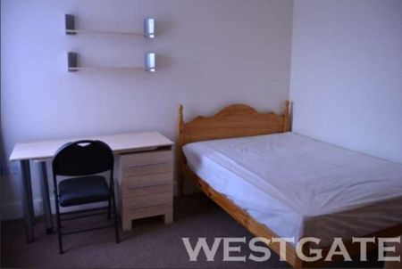 6 Bed - Swainstone Road, Reading - Photo 4