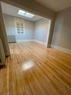 For Lease - 6 Russell Street Unit# 4, Smiths Falls, Ontario - Photo 1