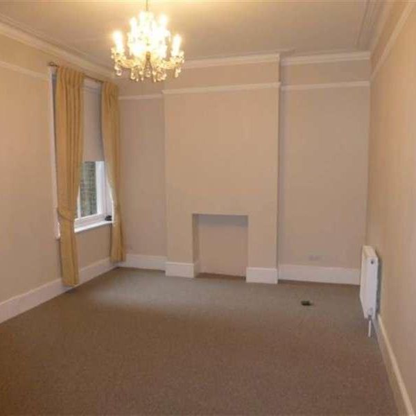 High Street, Southend On Sea, SS1 - Photo 1