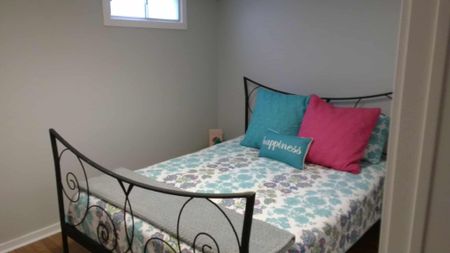 For Lease - 123 Humewood Drive, Belleville, Ontario - Photo 3