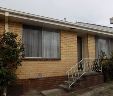 2 Bedroom Unit in Central Dandenong&excl; - Photo 1