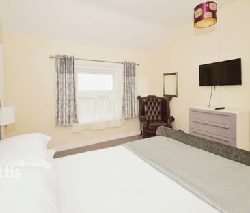 3 bedroom maisonette to rent - Photo 6