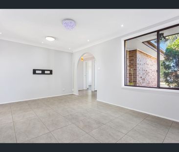 22 Denton Grove, Quakers Hill, NSW 2763 - Photo 5