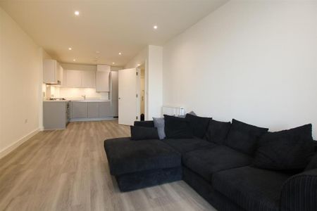 1 bedroom flat to rent - Photo 2