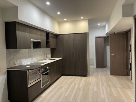 For Lease - 17 Bathurst Street Unit# 3611, Toronto, Ontario - Photo 2