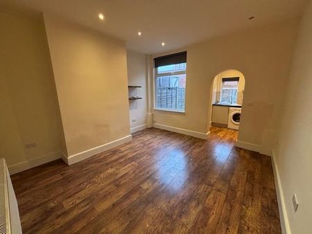 2 bedroom house to rent - Photo 3