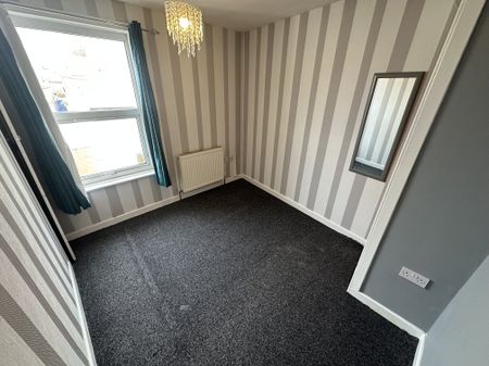 Nelson Road Central, Great Yarmouth - Photo 2