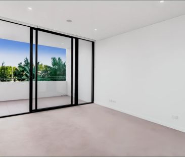 2 bed 2 bath-10207 - Photo 3