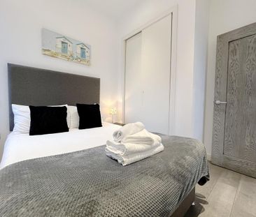 1 bedroom flat to rent - Photo 2