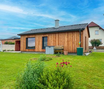 WALDVIERTLERTRAUM – Holzmassivhaus mit Carport und Garten in Loiwein - Foto 5