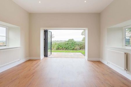 3 bedroom cottage to rent - Photo 2