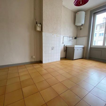 : Appartement 30.0 m² à SAINT ETIENNE - Photo 4