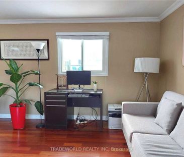 For Lease - 880 Leslie Valley Drive Unit# Main & 2nd, Newmarket, On... - Photo 1