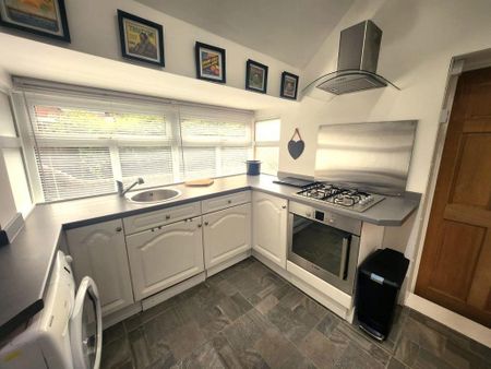 1 bedroom cottage to rent - Photo 5