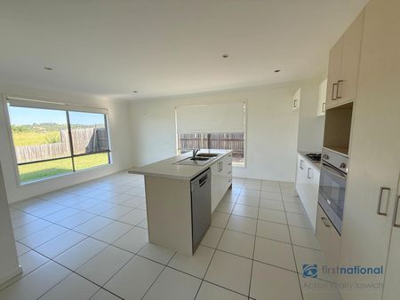 37 Peregrine Drive, 4311, Lowood Qld - Photo 4