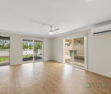 Picture-Perfect Cottage Living in Coomera Waters - Photo 1