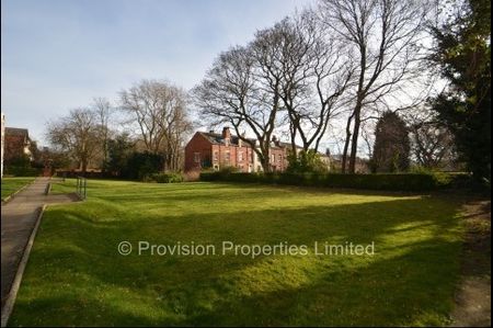 4 Bedroom Flats in Leeds - Photo 2