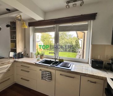 Warszawa, Wawer, Wawer Zerzeń - Zdjęcie 6