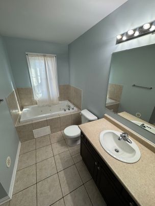 For Lease - 52 Commuter Drive, Brampton, Ontario - Photo 1