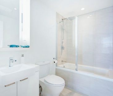 1050 Rue Drummond, #3705 - Photo 5