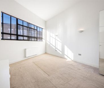 3 bedroom flat to rent - Photo 1