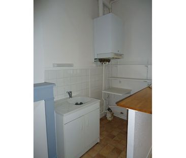 Location Appartement 2 pièces 43m² NEVERS 58000 - Photo 2