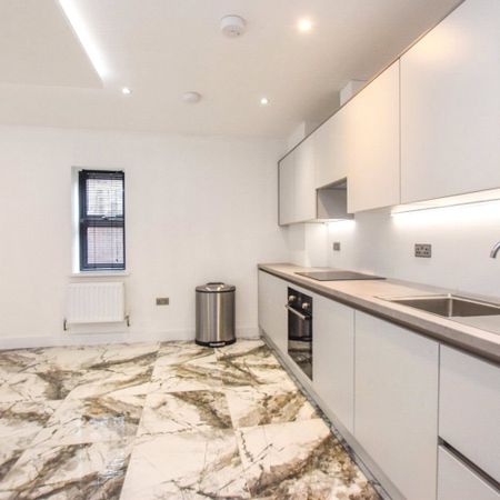 Banstead Road, Purley, CR8 - Photo 3