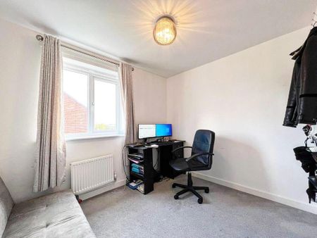 3 bedroom detached house to rent - Photo 2