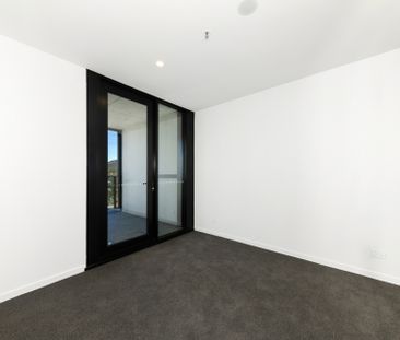 Brand New Living at "The Shard" - Modern Style and Ultimate Conveni... - Photo 6