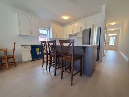 For Lease - 106 Emerson Way, West Grey, Ontario - Photo 3