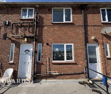 3 bedroom apartment to rent - Photo 5