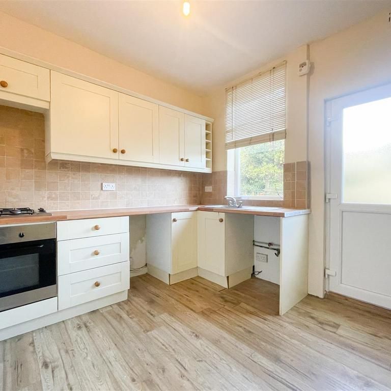 2 bedroom terraced house to rent - Photo 1