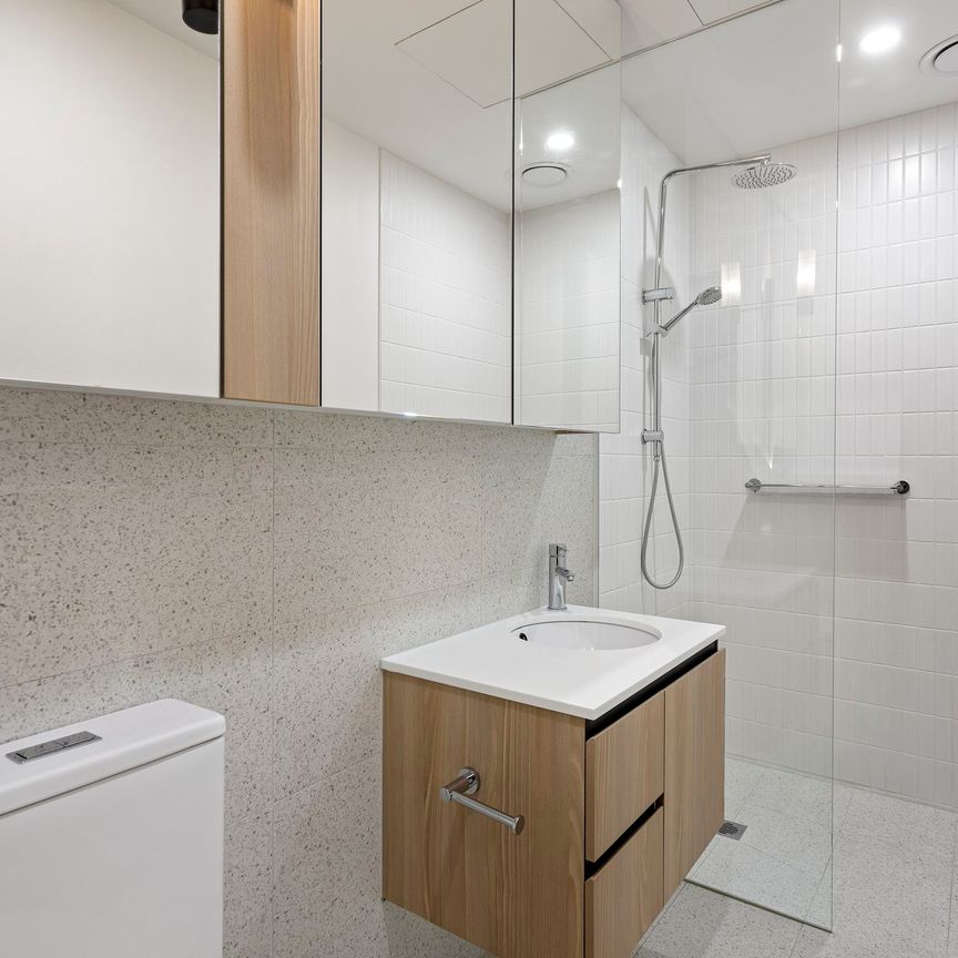 8/10 Princes Street, Caulfield North VIC 3161 - Townhouse For Rent | Domain - Photo 1