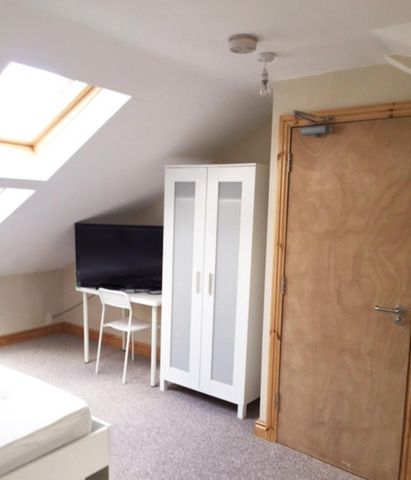 5 bedroom house share to rent - Photo 2