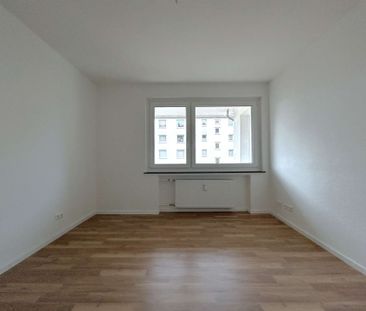 Saniert! - Wunderschöne 2,5 Zimmerwohnung mit Balkon - Photo 5