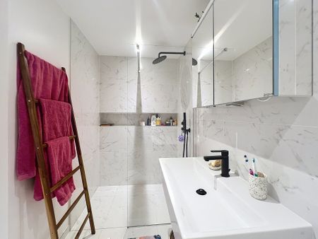 Flat - for rent - Photo 3