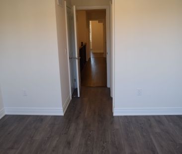 For Lease - 2958 Whites Road, Pickering, Ontario - Photo 2