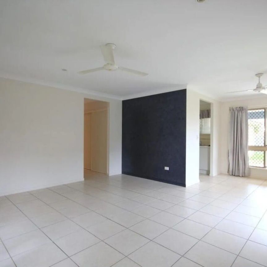 Your Perfect Family Home in Bohle Plains - Space, Location & Lifestyle! - Photo 1